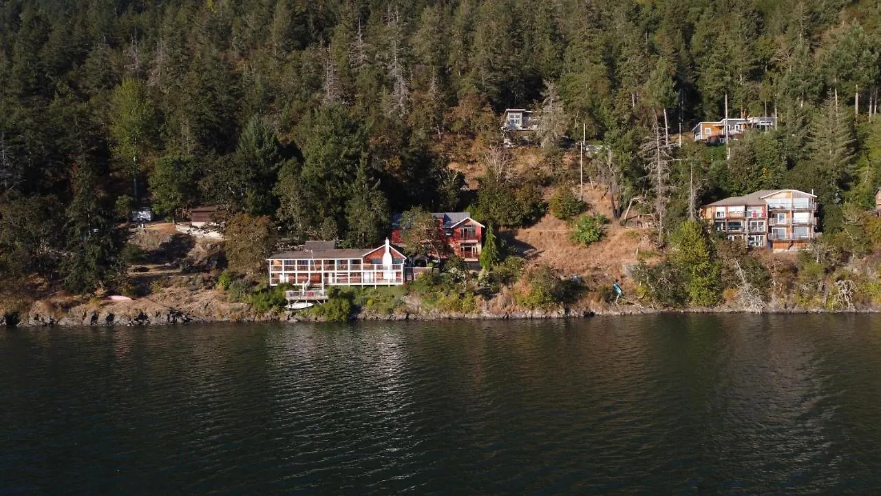 Holiday home Salishan Tree House Suite Cowichan Bay